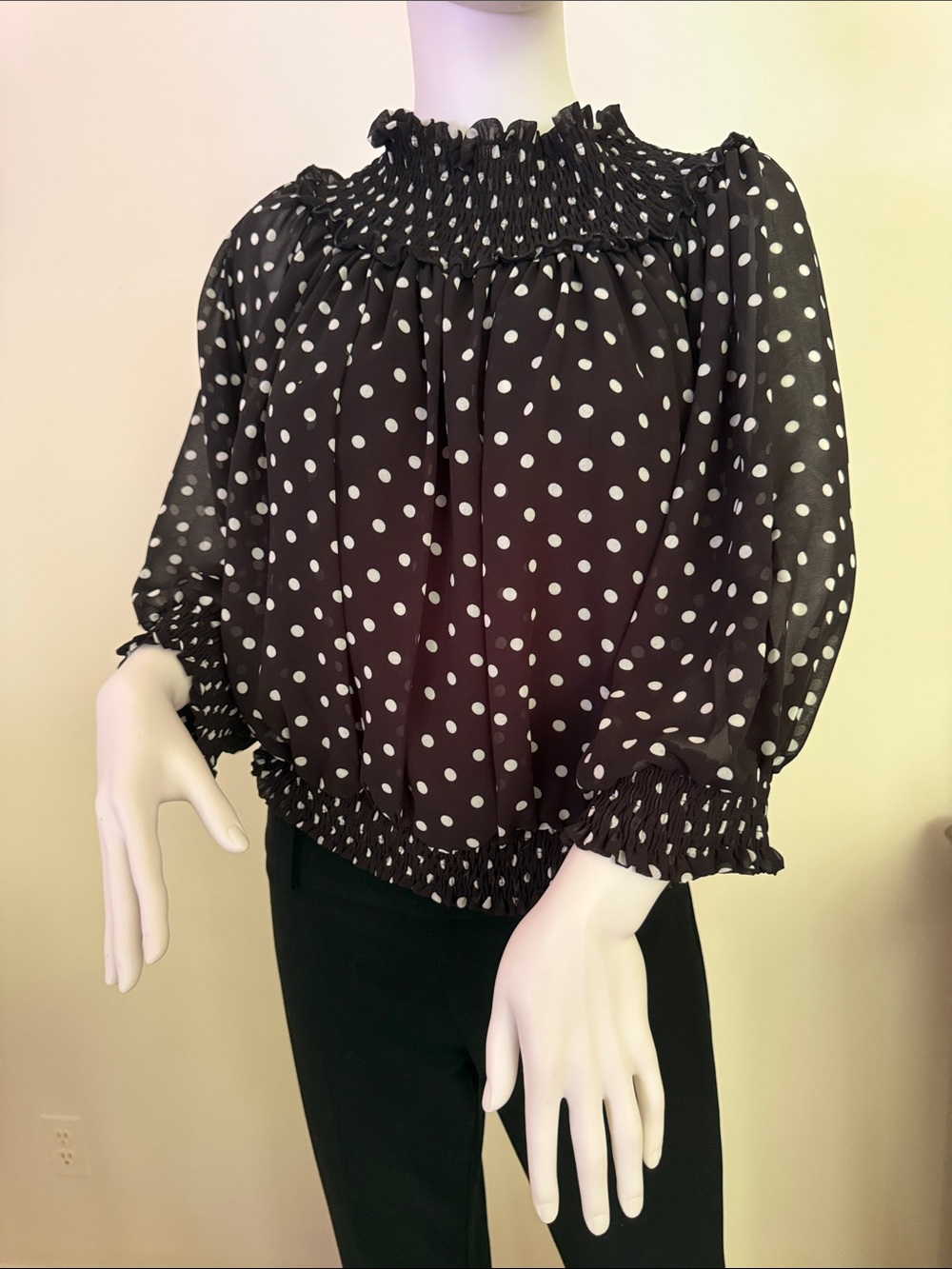 Grazia. Fun top. Size M.